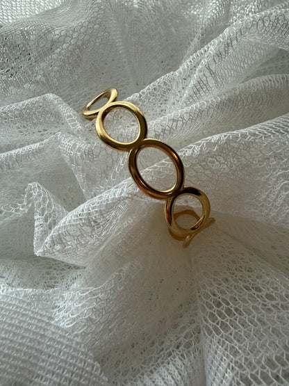 Hoop Bangle