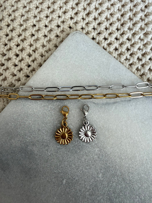 Daisy Charm